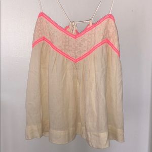 Tie-Back going out top